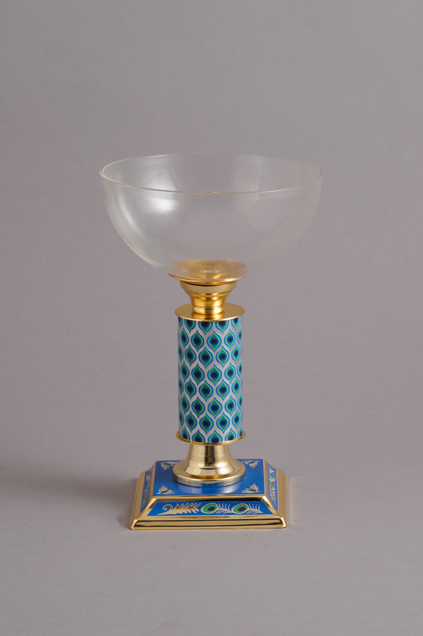 Regal statement bowl