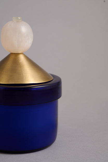 Neerav lid candle